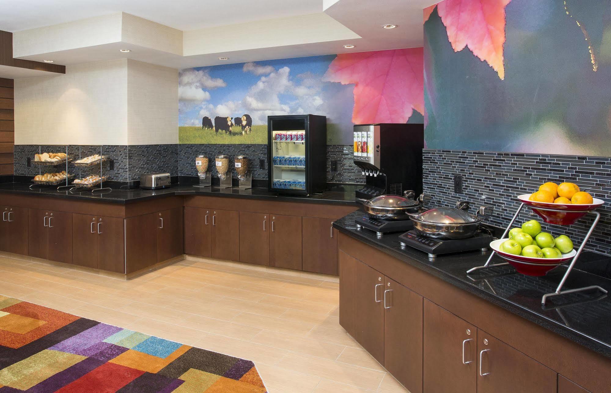 Fairfield Inn Middletown Monroe Buitenkant foto